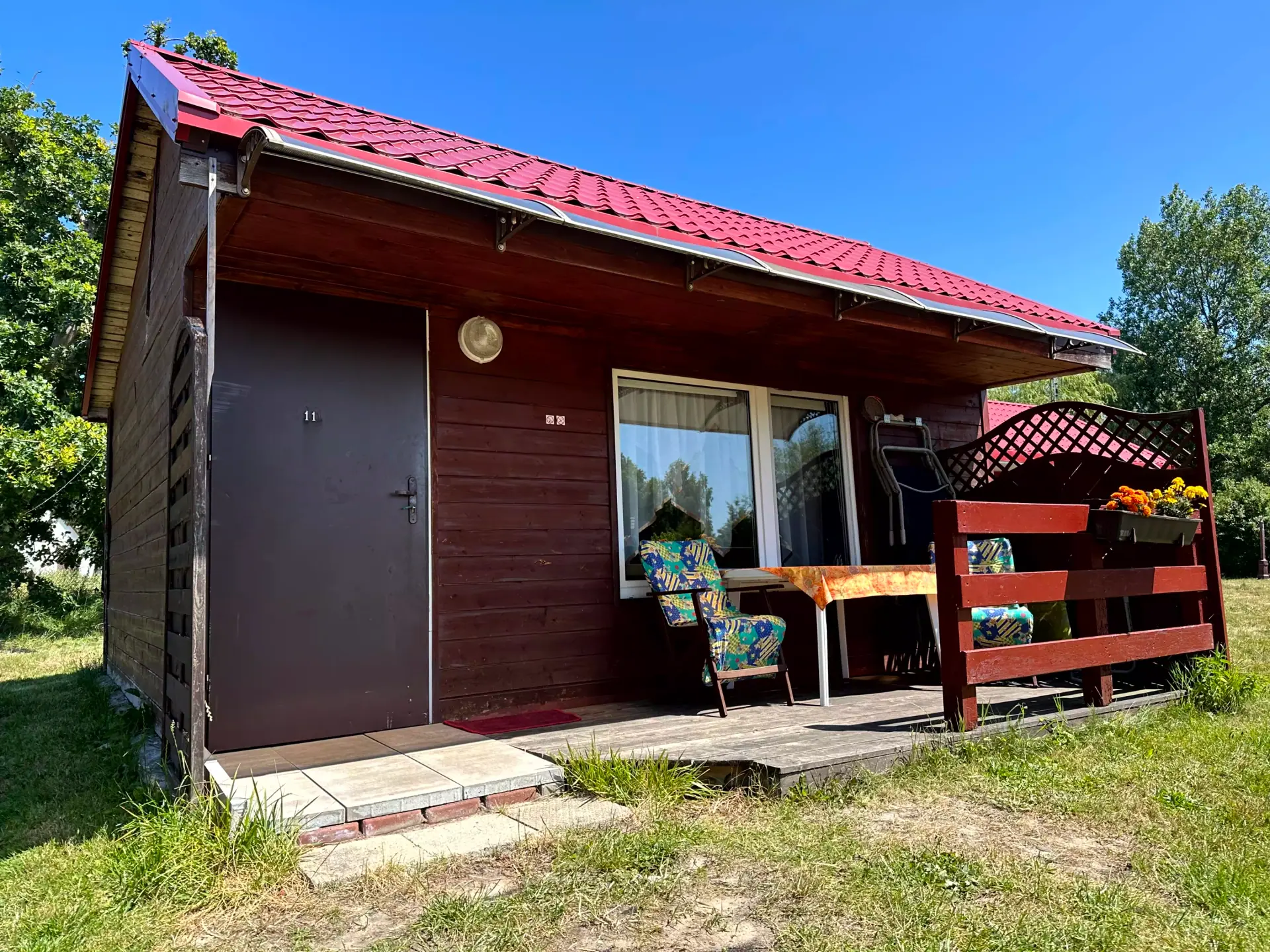 Domek 4-osobowy — Nr 10 – 14 · 4 osoby
