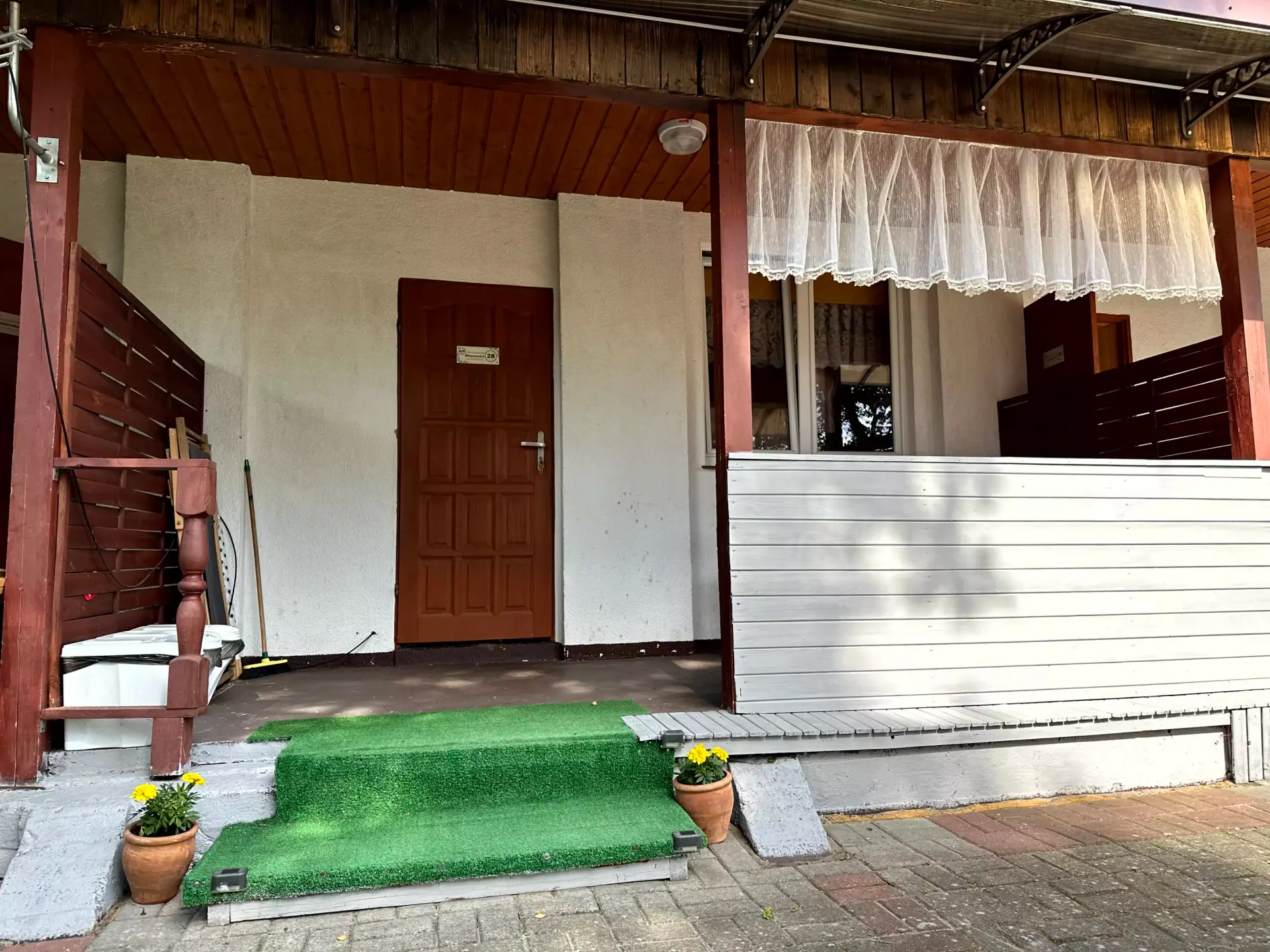 Pokój studio — Nr 27 – 29 · 5 osób