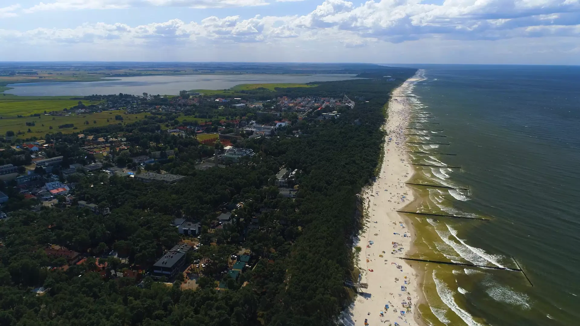 Panorama okolicy Dźwirzyna